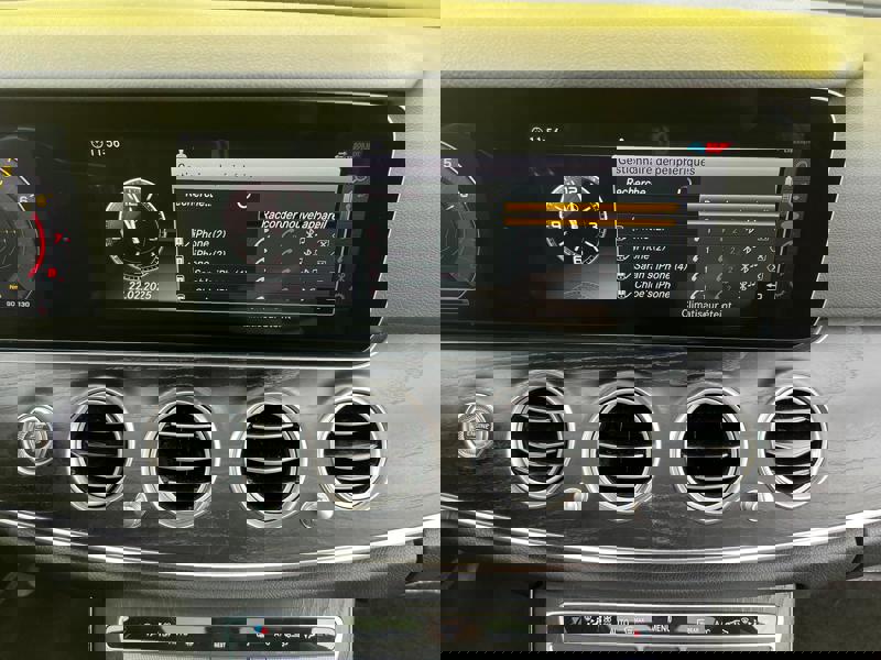 Image Mercedes-Benz 汃獡敳䔠䈠牥楬敮 200 2.0 184 Avantgarde Carplay Clim Bi-zone Caméra PA Sièges élec chauffants Bluetooth Toit ouvrant 